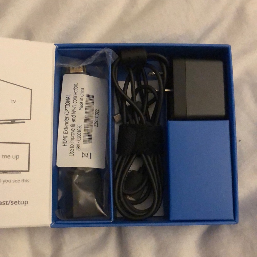 Google Chromecast - Picture 3 of 3